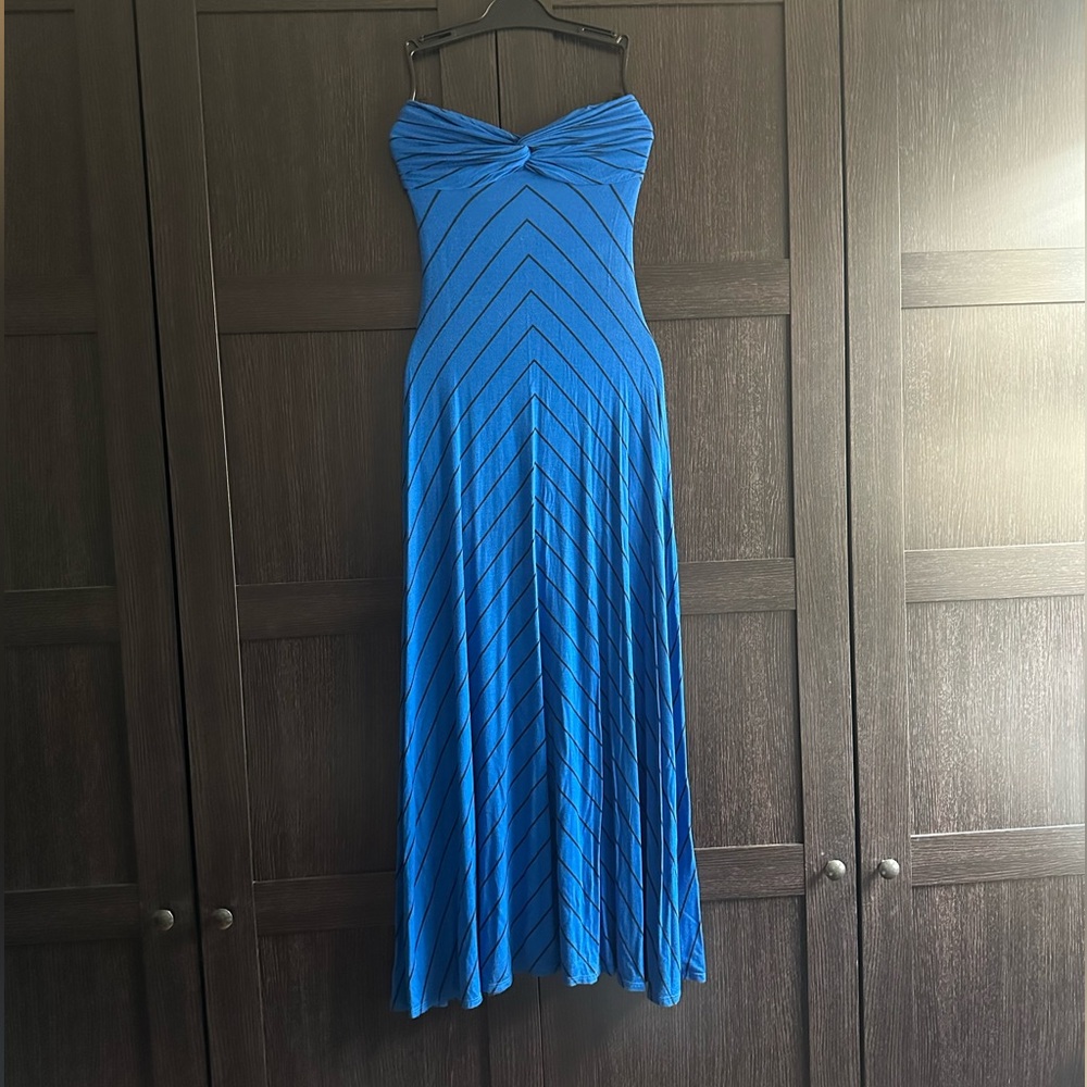 Blue Chevron Print Bandeau Top Knot Strapless Maxi Dress
